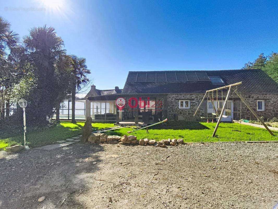 Maison à LE FAOU
