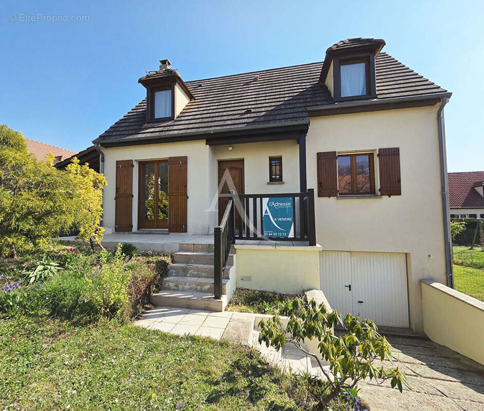 Maison à DOURDAN