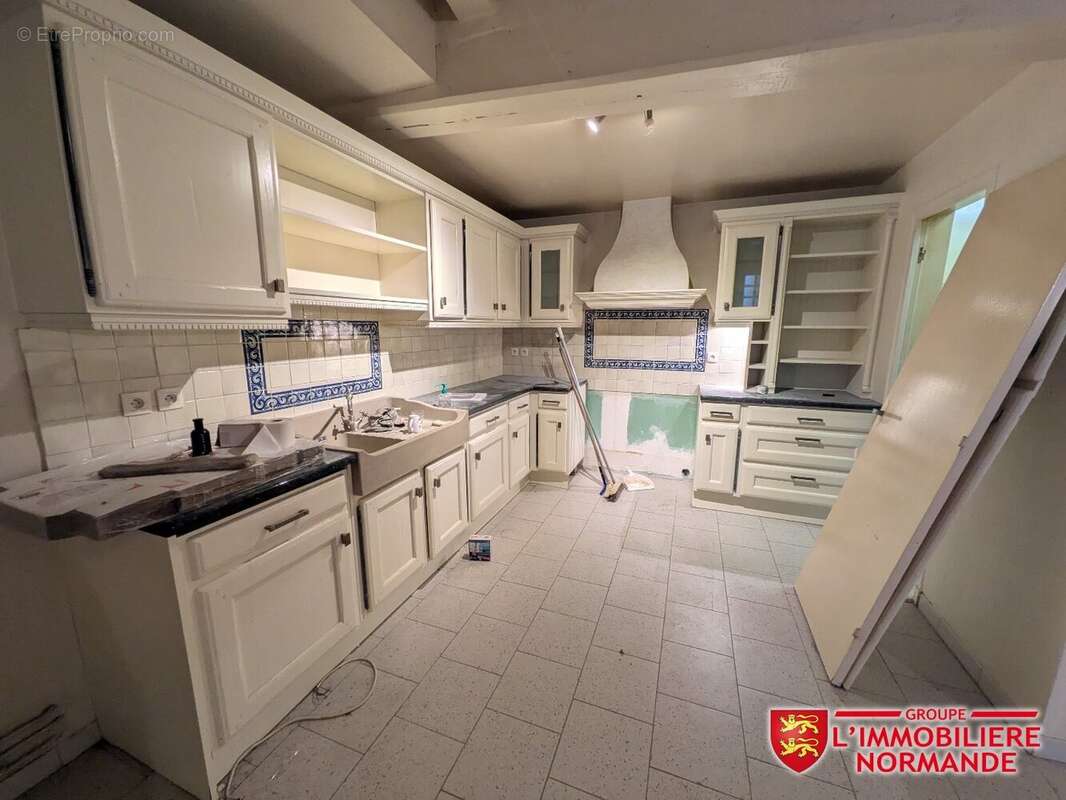 Maison à BONNIERES-SUR-SEINE