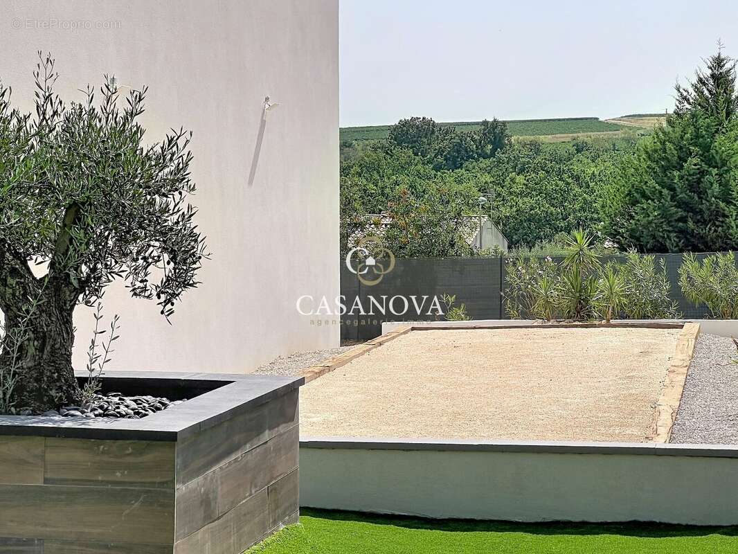 Villa d'exception : Panorama, Prestige & Potentiel à deux pas de Béziers et Pézenas - photo 14