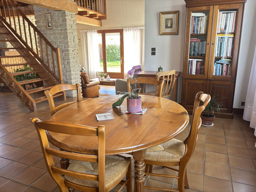 Maison à AIGREFEUILLE-D'AUNIS