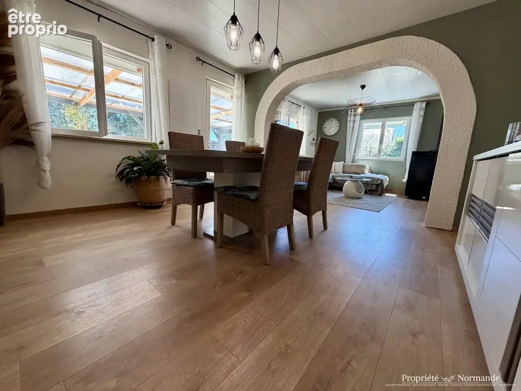 Maison 5 pièces 120 m² à vendre à Pont-Audemer (27500) - photo 4