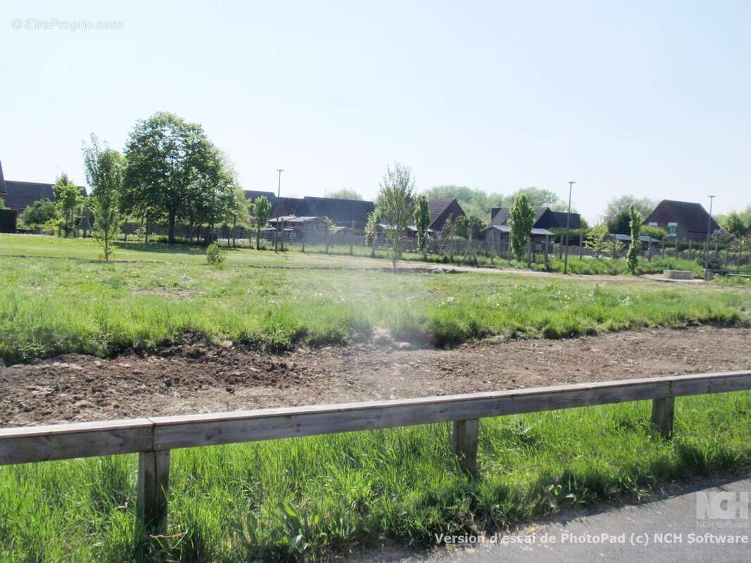 Terrain à RAIMBEAUCOURT