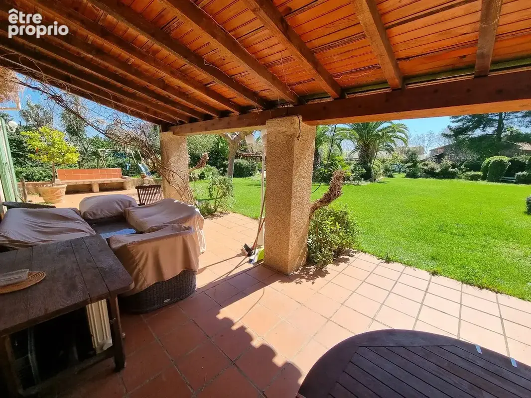 TOURBES-Magnifique maison style Hacienda à rénover au cur de Tourbes ! - photo 17