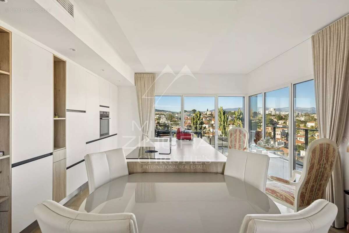 Appartement à ANTIBES