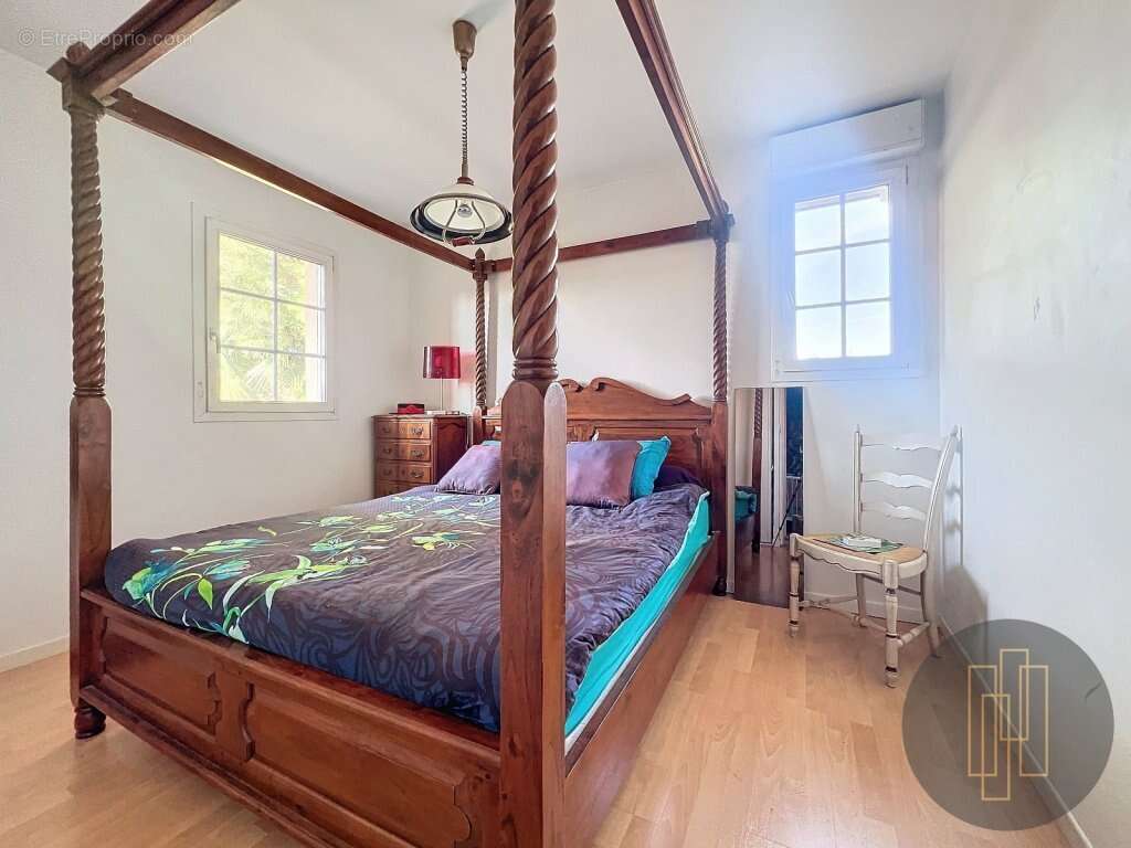 Maison à VILLEFRANCHE-SUR-SAONE