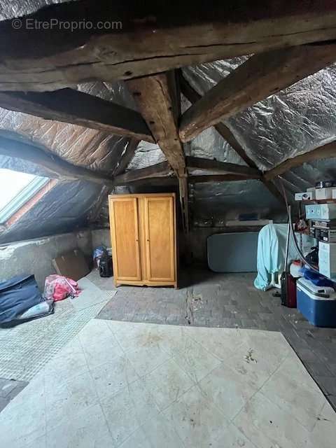 Maison à BRIENON-SUR-ARMANCON