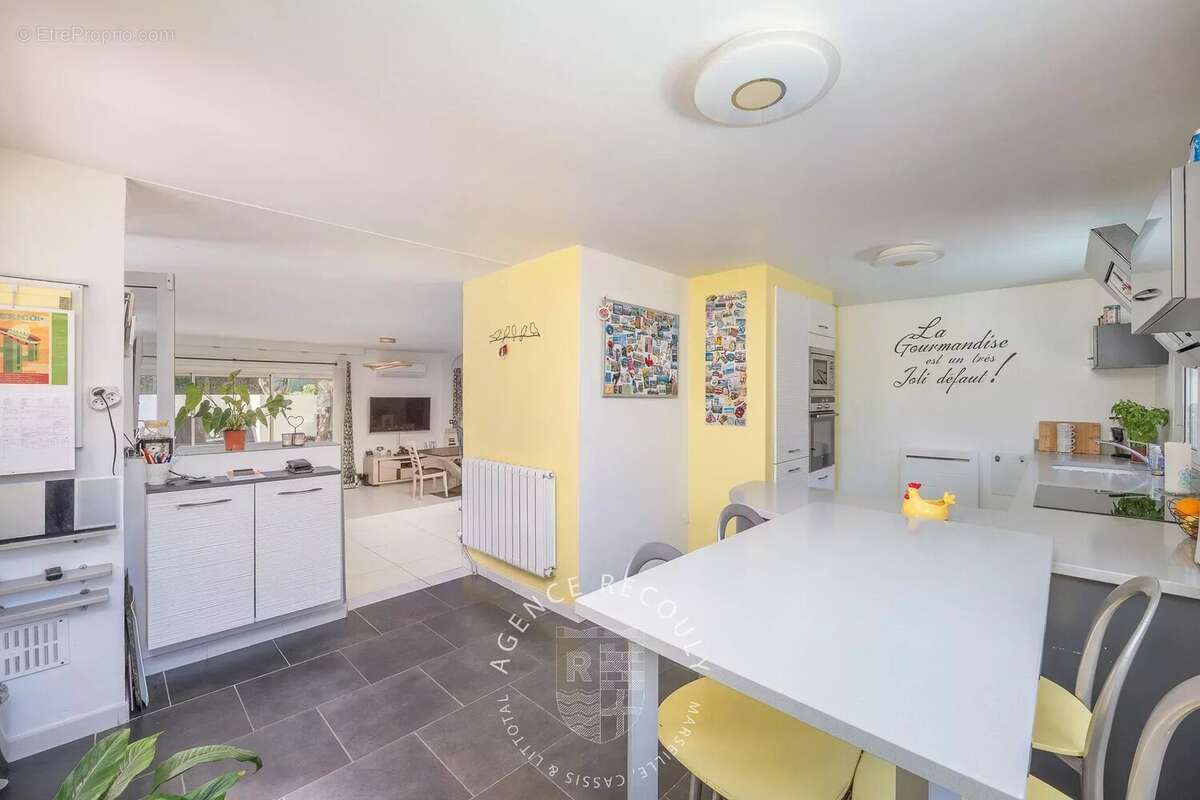 Maison à MARSEILLE-8E