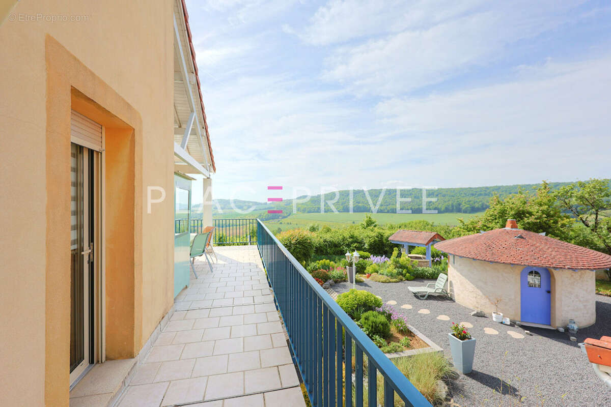 Maison à PAGNY-SUR-MOSELLE