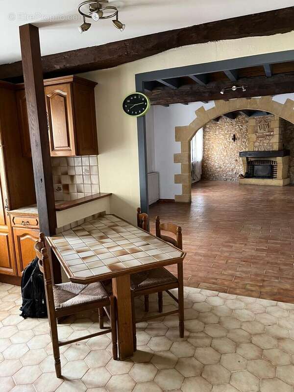 Maison à FAUX