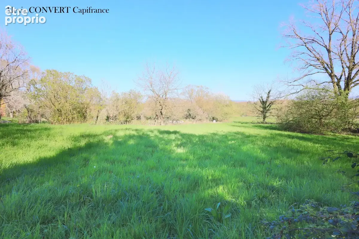 UN TERRAIN, DE MULTIPLES POSSIBILITÉS 4045m² constructible proche du village !!! - photo 5