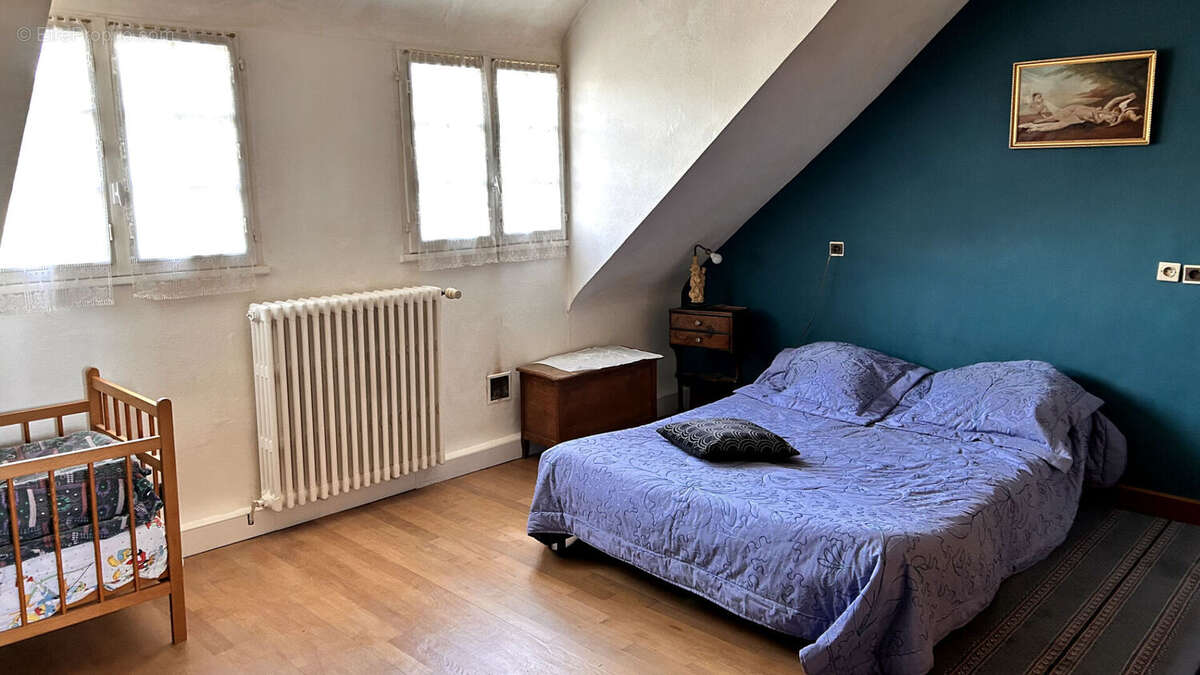 Maison à LE LOUROUX-BECONNAIS