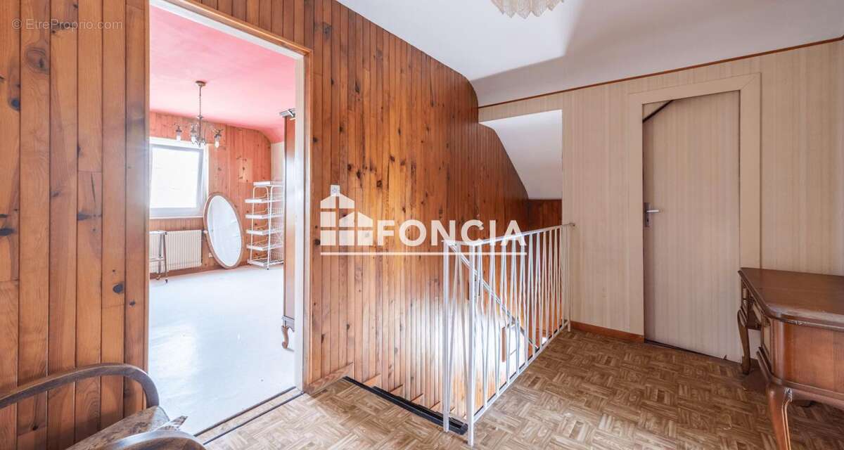Maison individuelle de 104 m² avec vaste terrain de plus de 13 ares au cœur de Sausheim - photo 7