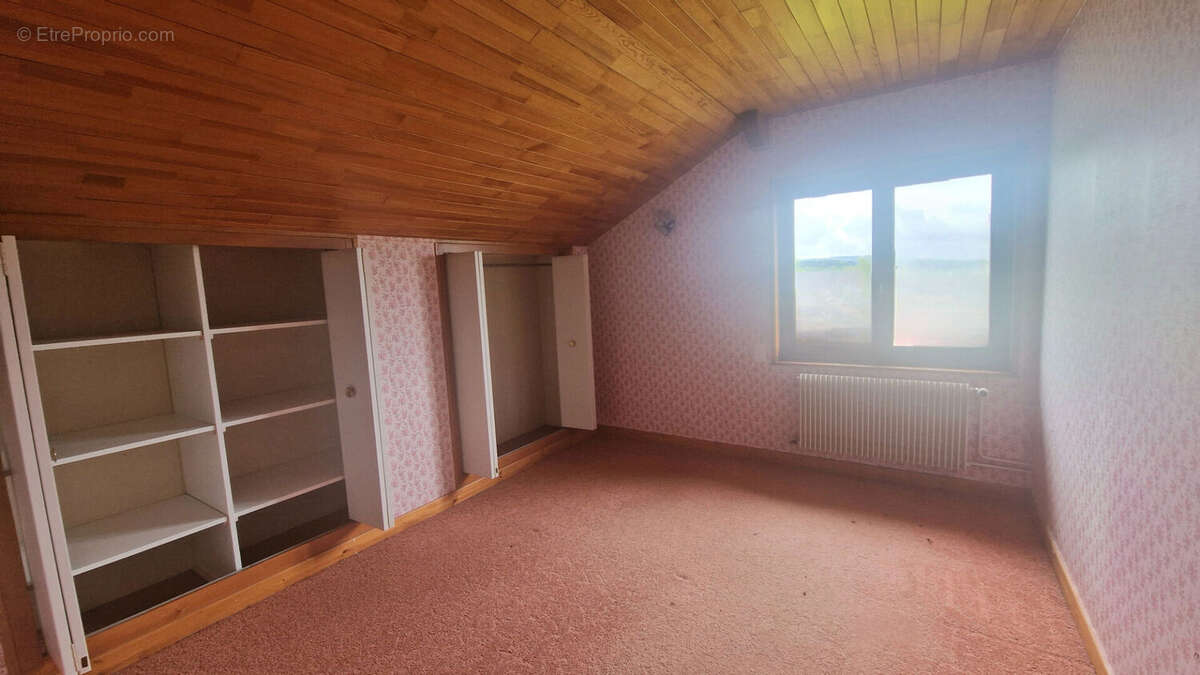 Maison à EVILLERS