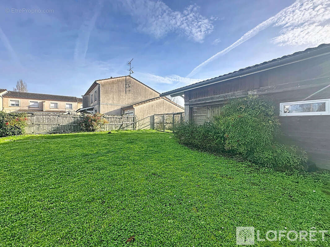 Maison à SAINT-ANDRE-DE-CUBZAC