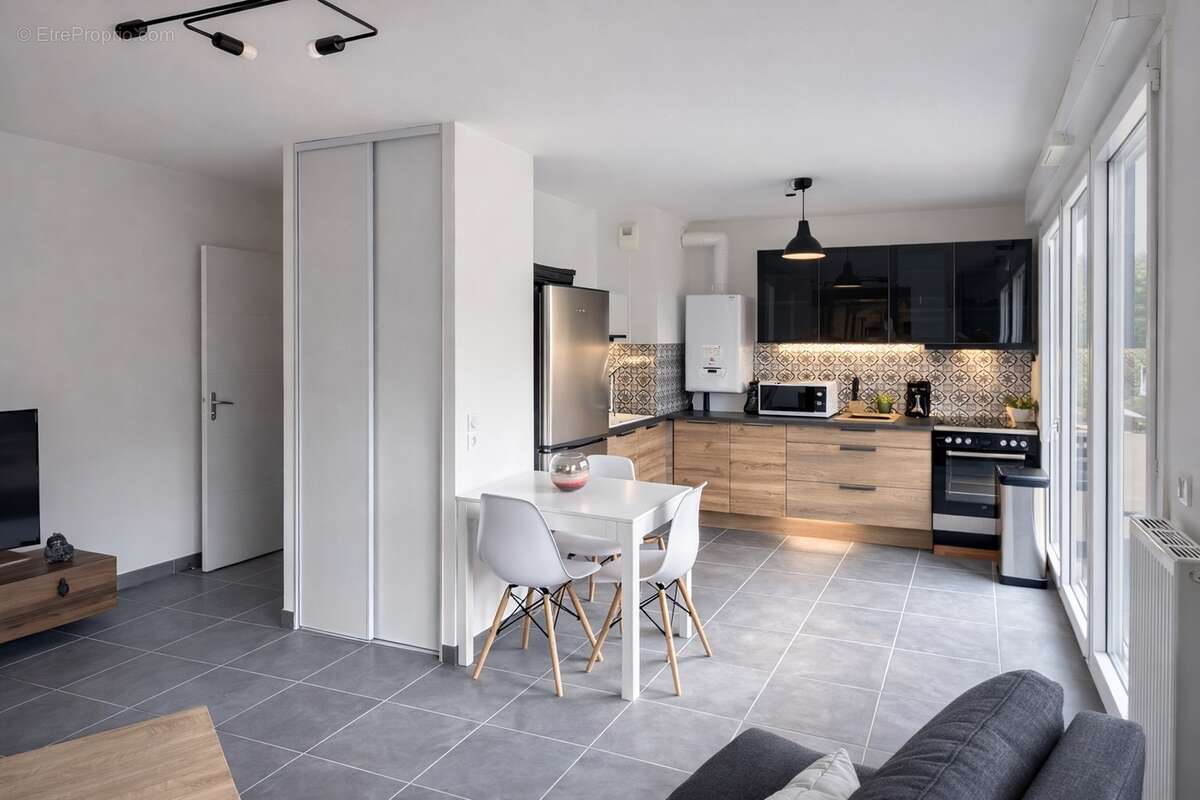 Appartement à BOURGOIN-JALLIEU