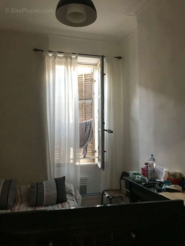 Appartement à MARSEILLE-2E