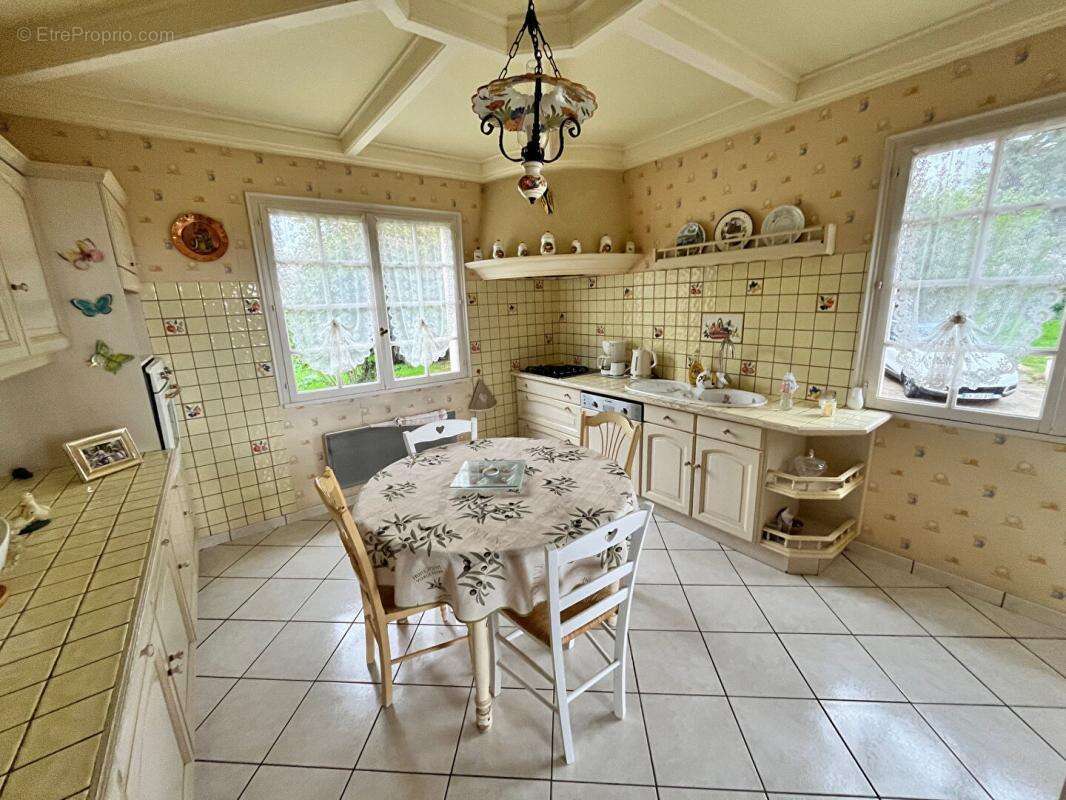 Maison à CHEZY