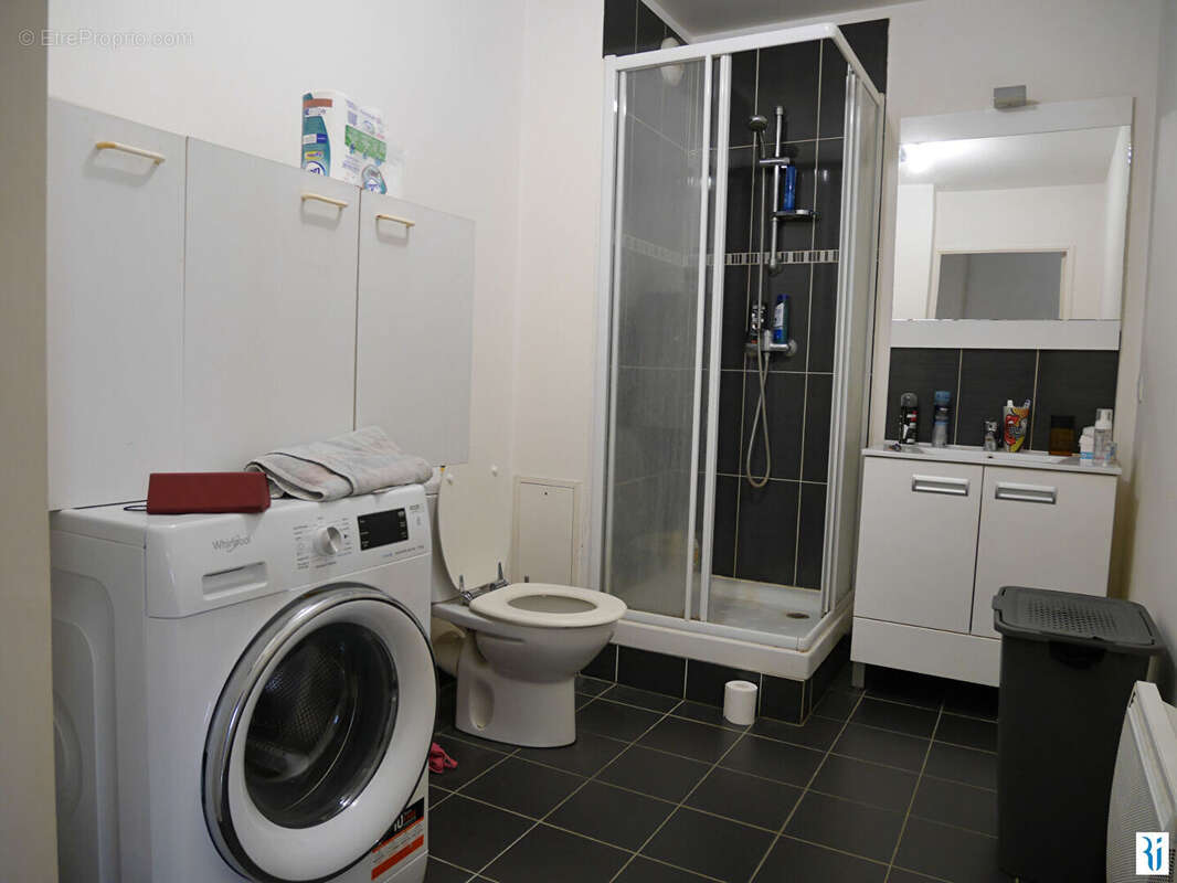 Appartement à LE MESNIL-ESNARD