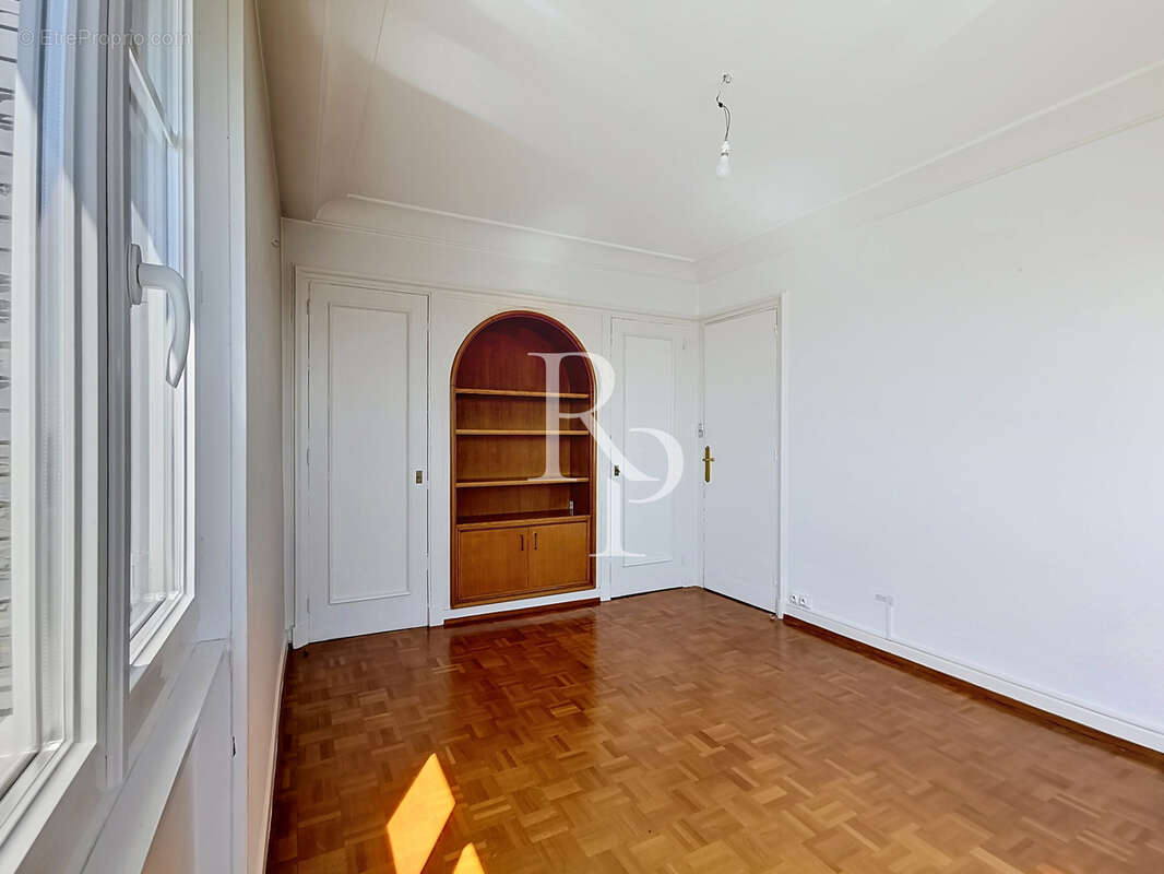 Appartement à LA MULATIERE