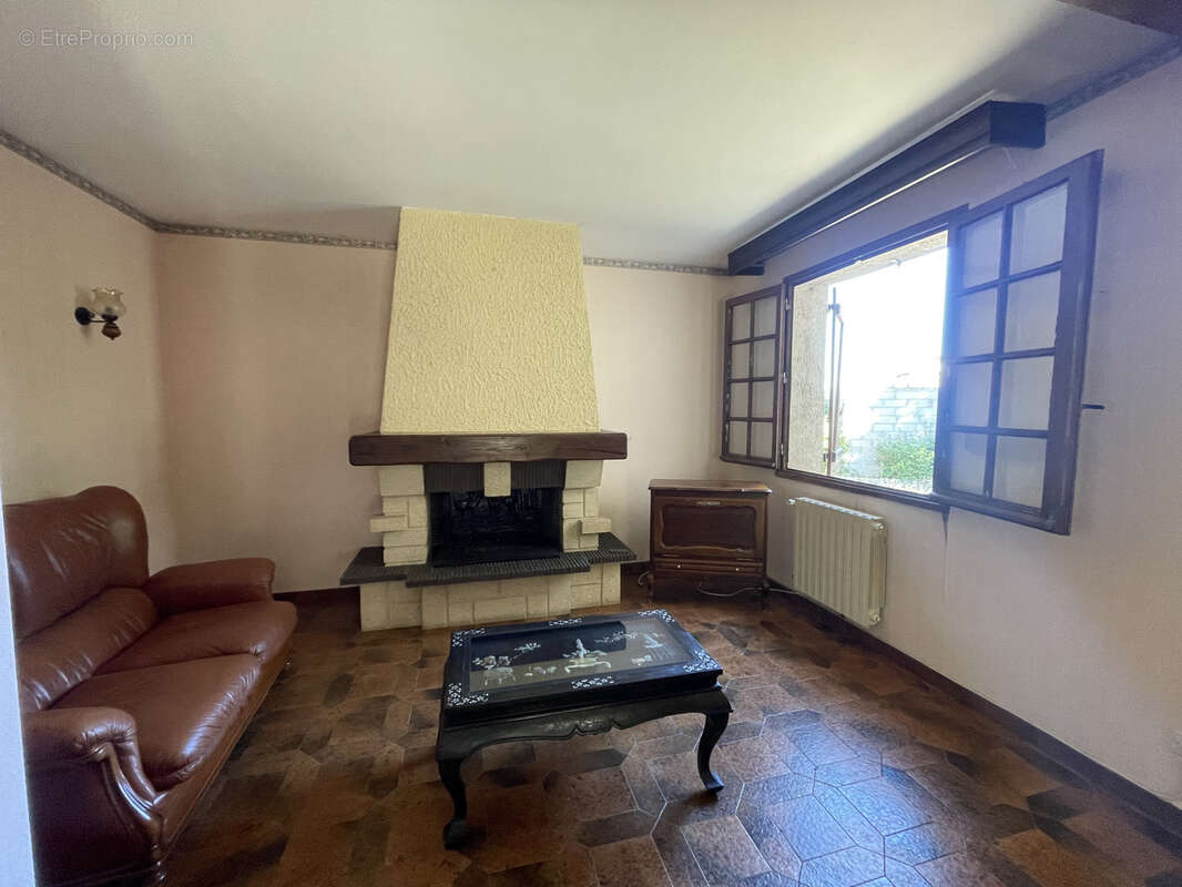 Maison à ARGELLIERS