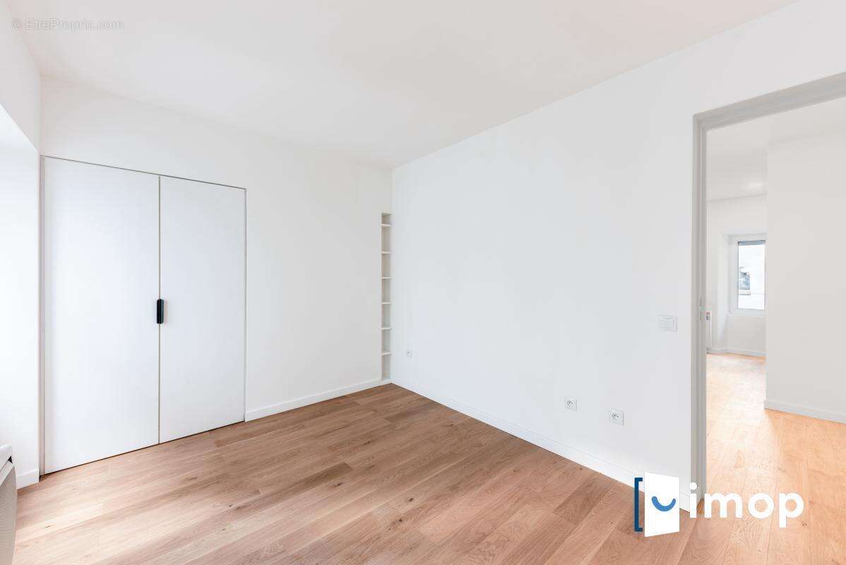 Appartement à PARIS-11E