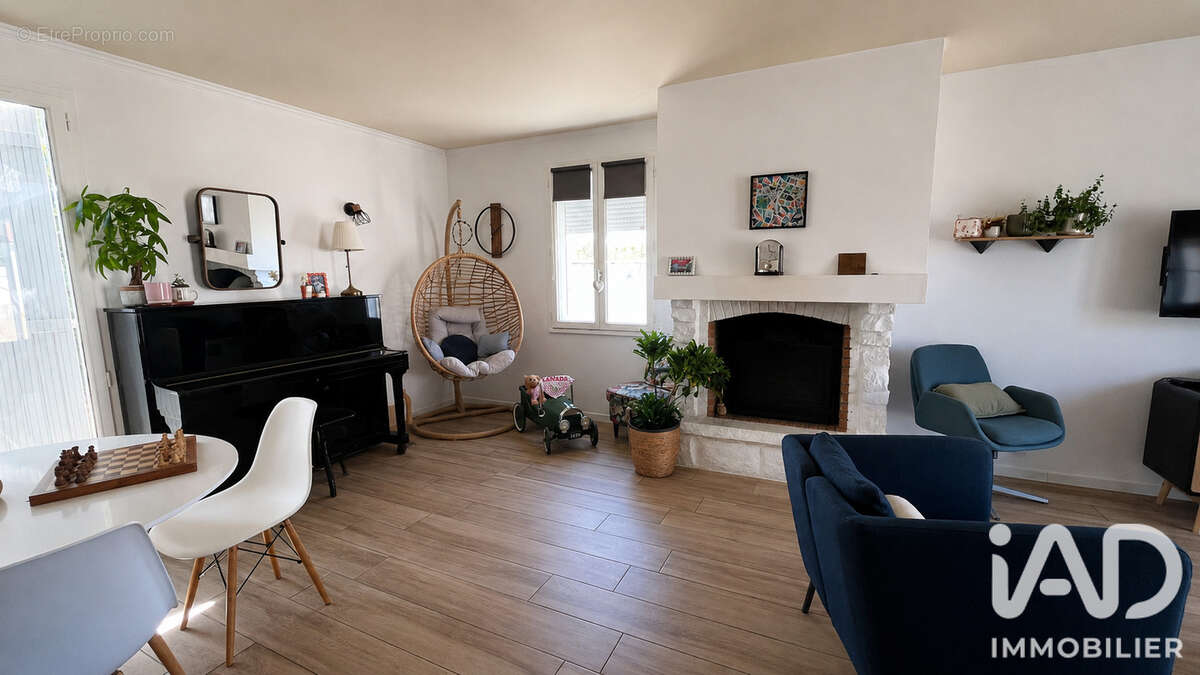 Photo 2 - Maison à ESNANDES