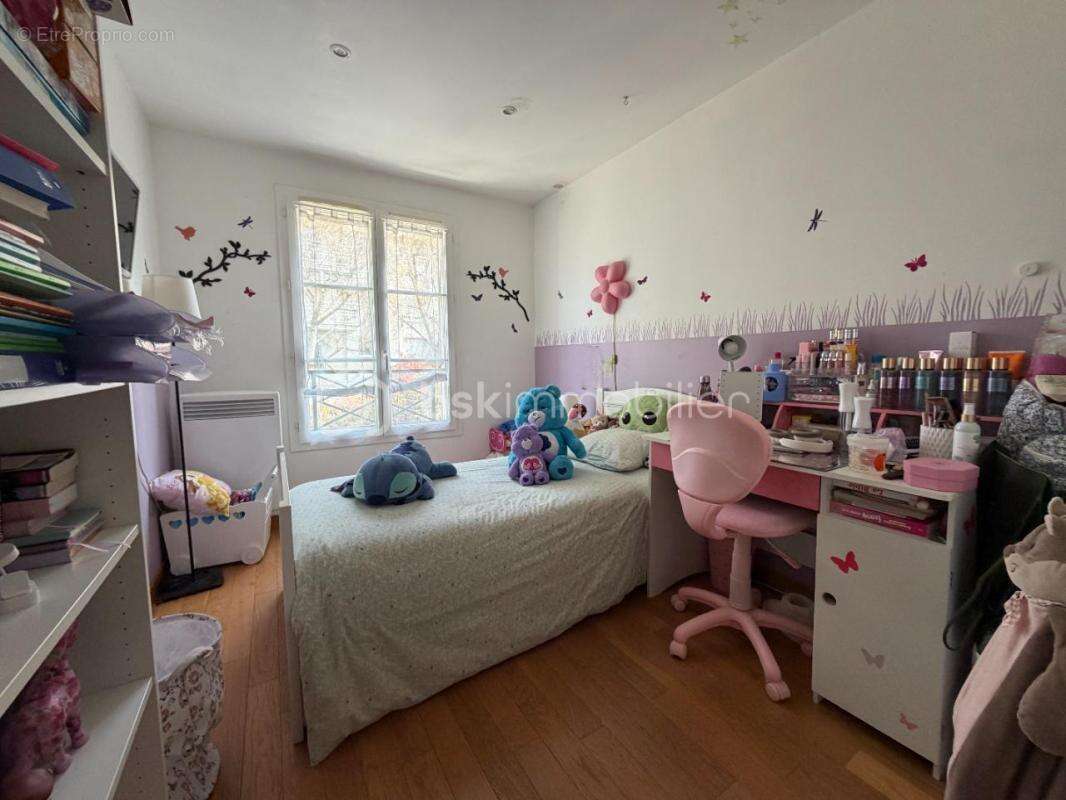 Maison à CORBEIL-ESSONNES