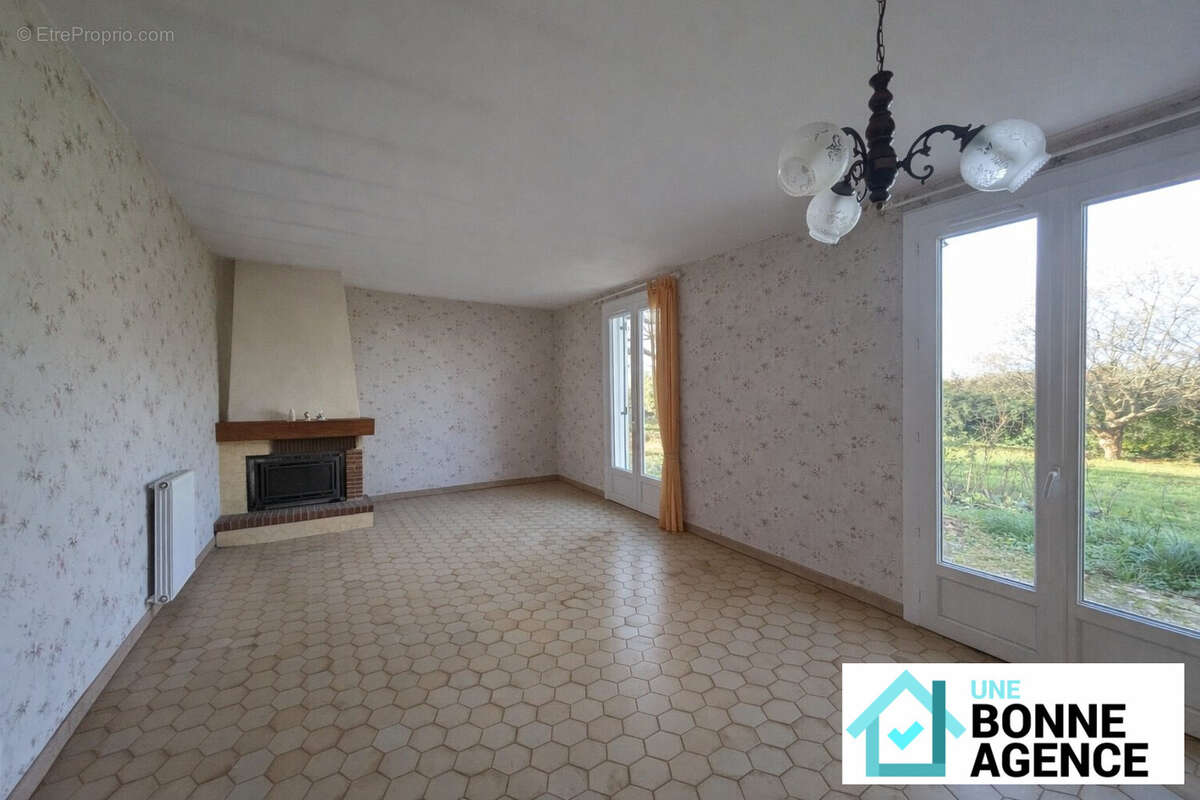 Maison à VILLEDOMER