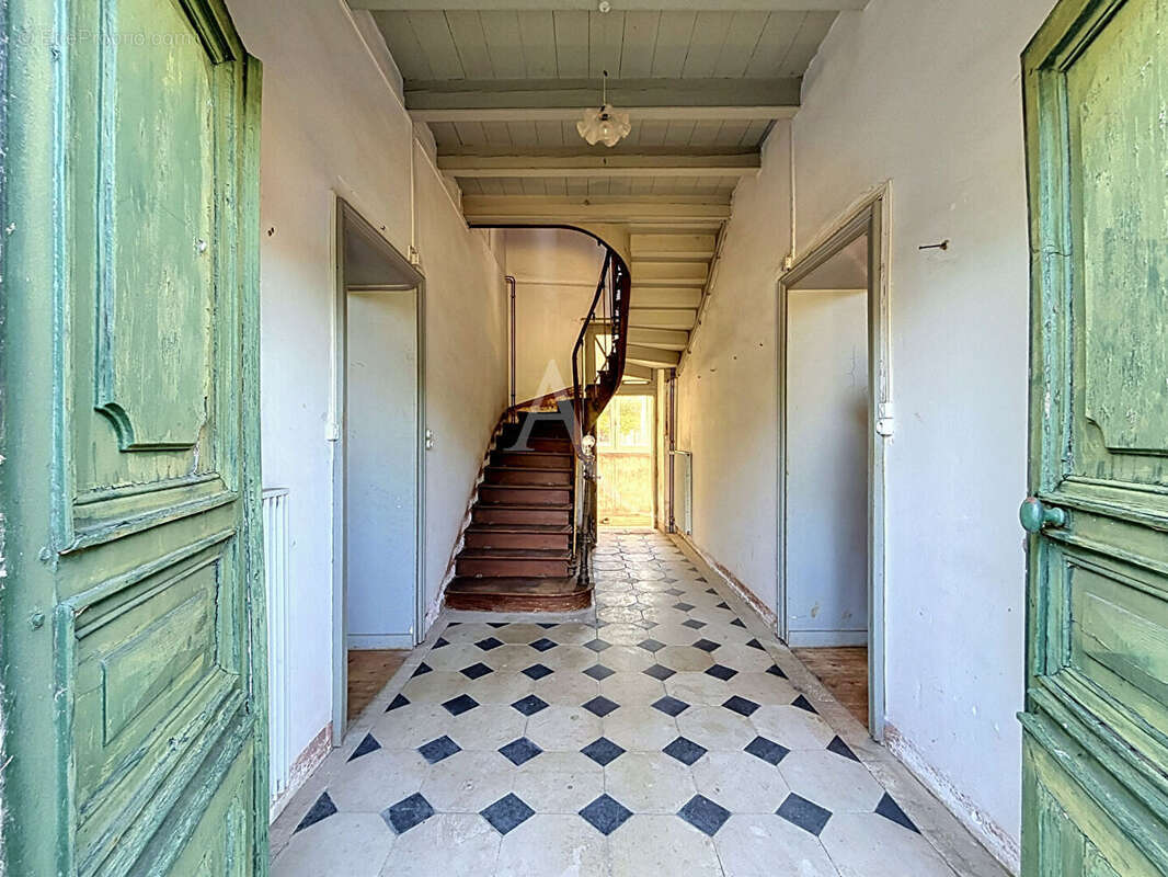 Maison à ANDILLY