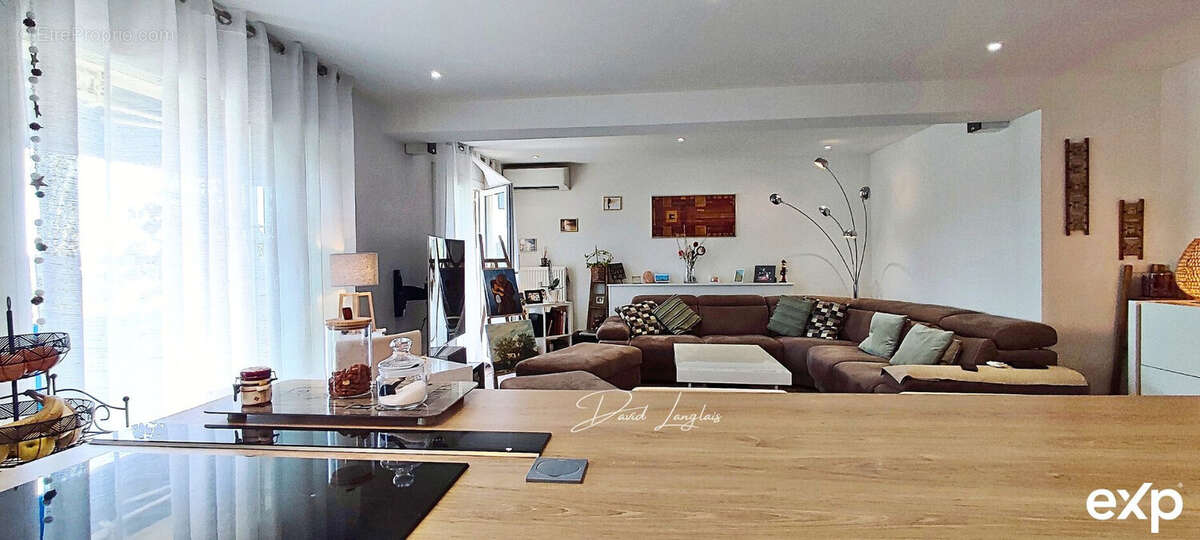 Appartement 73 m² à Saint-Laurent-Du-Var  - photo 4