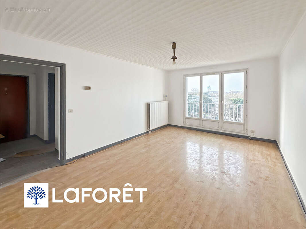 Appartement à MORSANG-SUR-ORGE