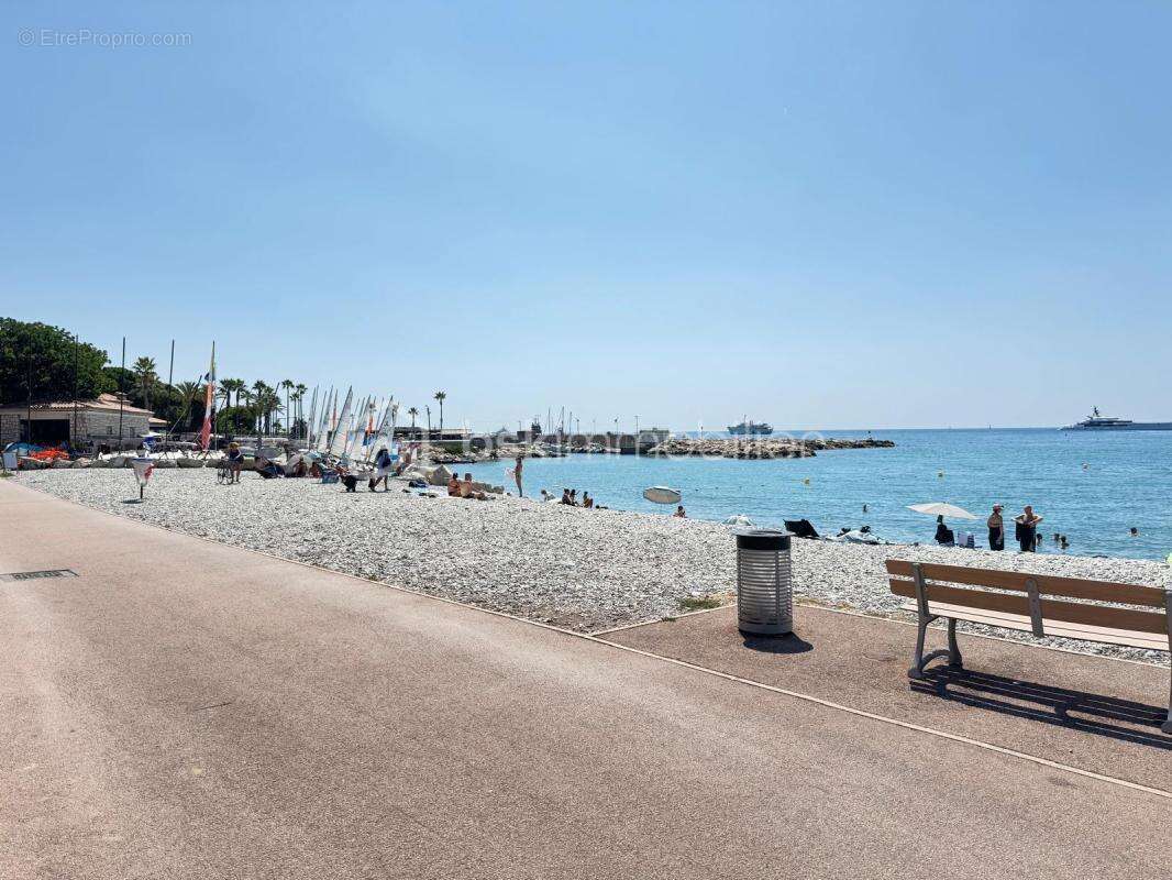Cros de cagnes – grand 2 pièces traversant à quelques minutes de la mer - photo 15