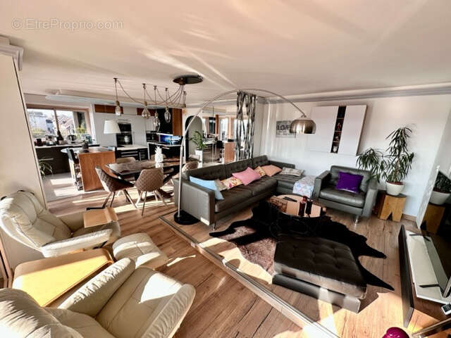 Appartement à FERNEY-VOLTAIRE