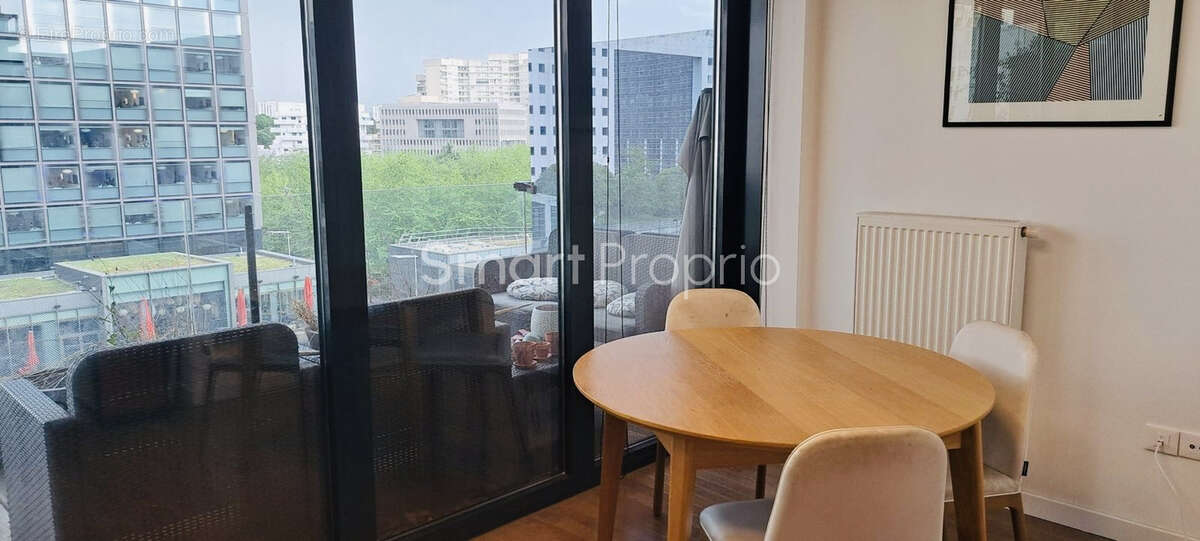 Appartement à NANTERRE