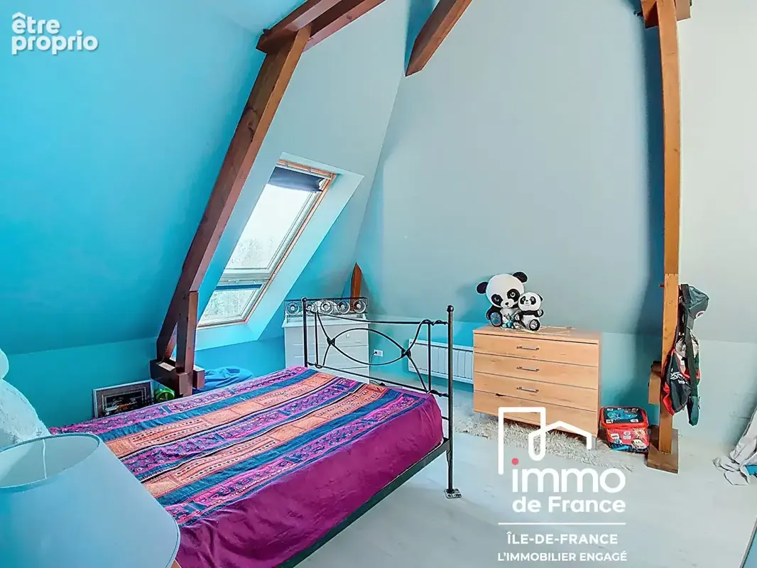 Maison de 234m² habitables à vendre - BONNEVAL - photo 10
