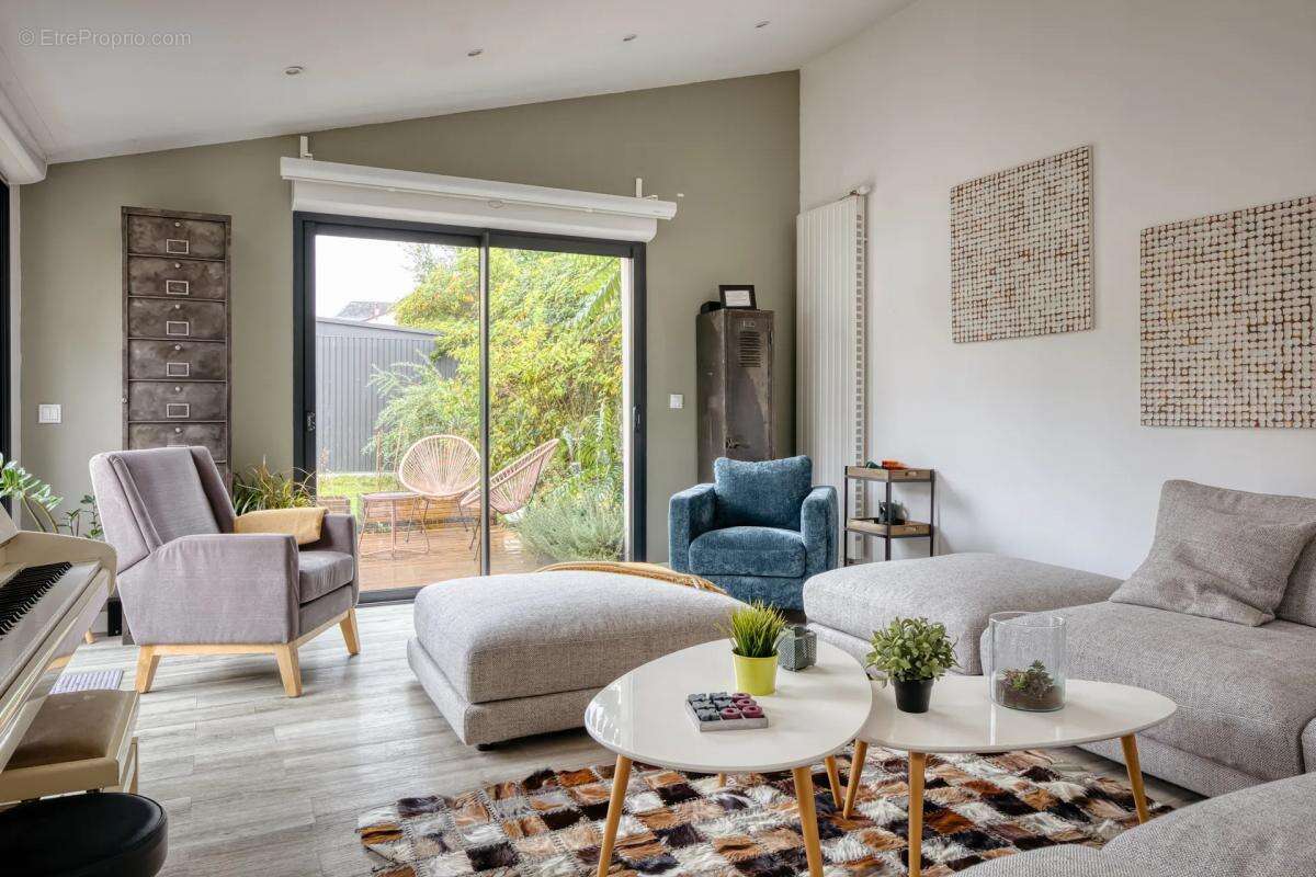 Maison à LE PETIT-QUEVILLY