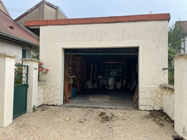 Maison à BONNY-SUR-LOIRE