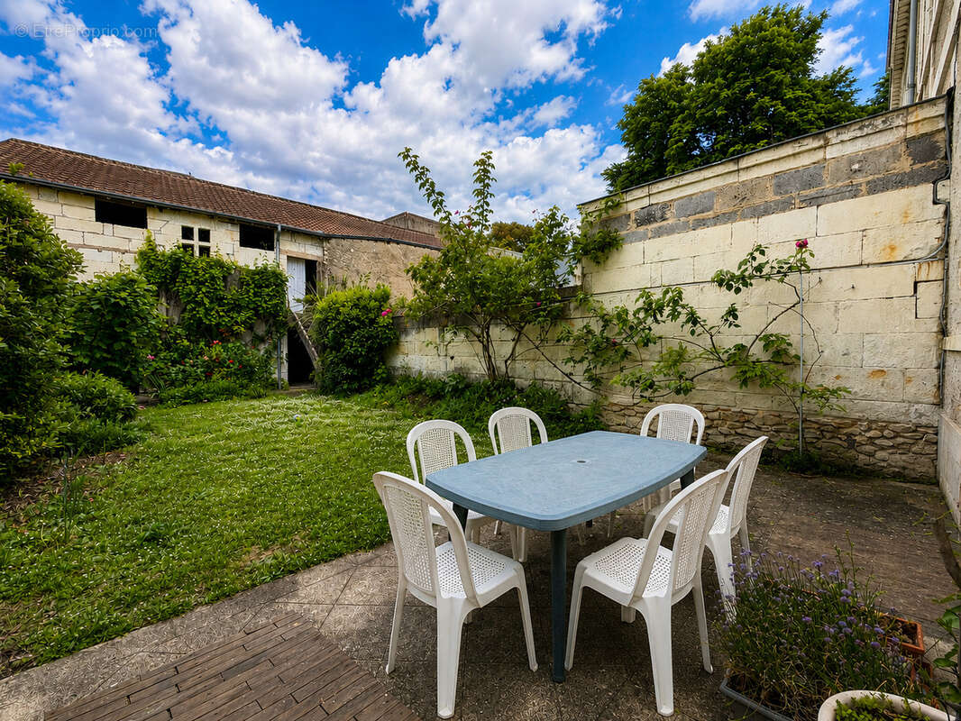 Maison à CHATELLERAULT