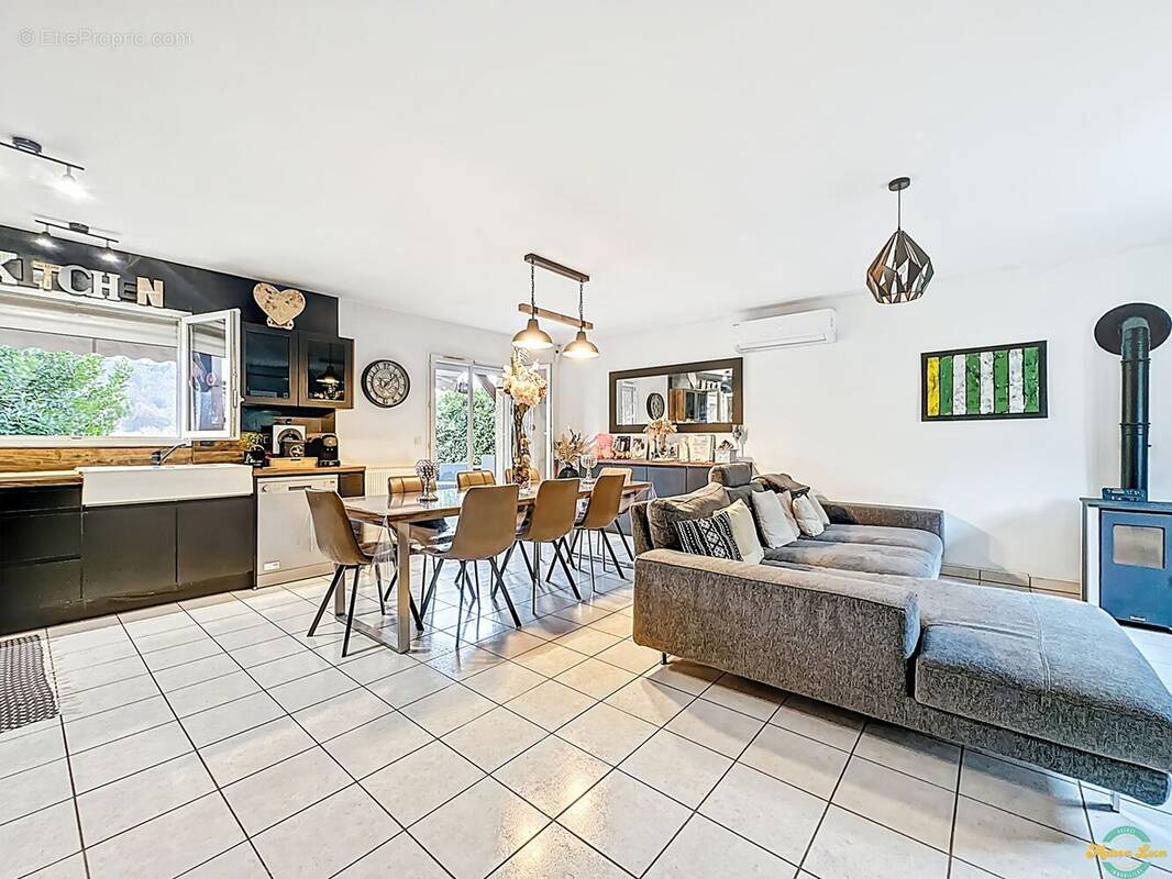 Maison à SAINT-SAVIN