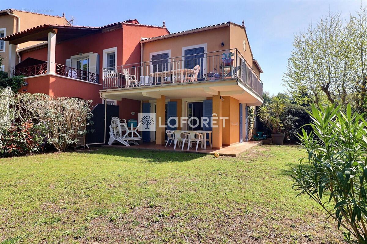 Appartement à SAINT-RAPHAEL