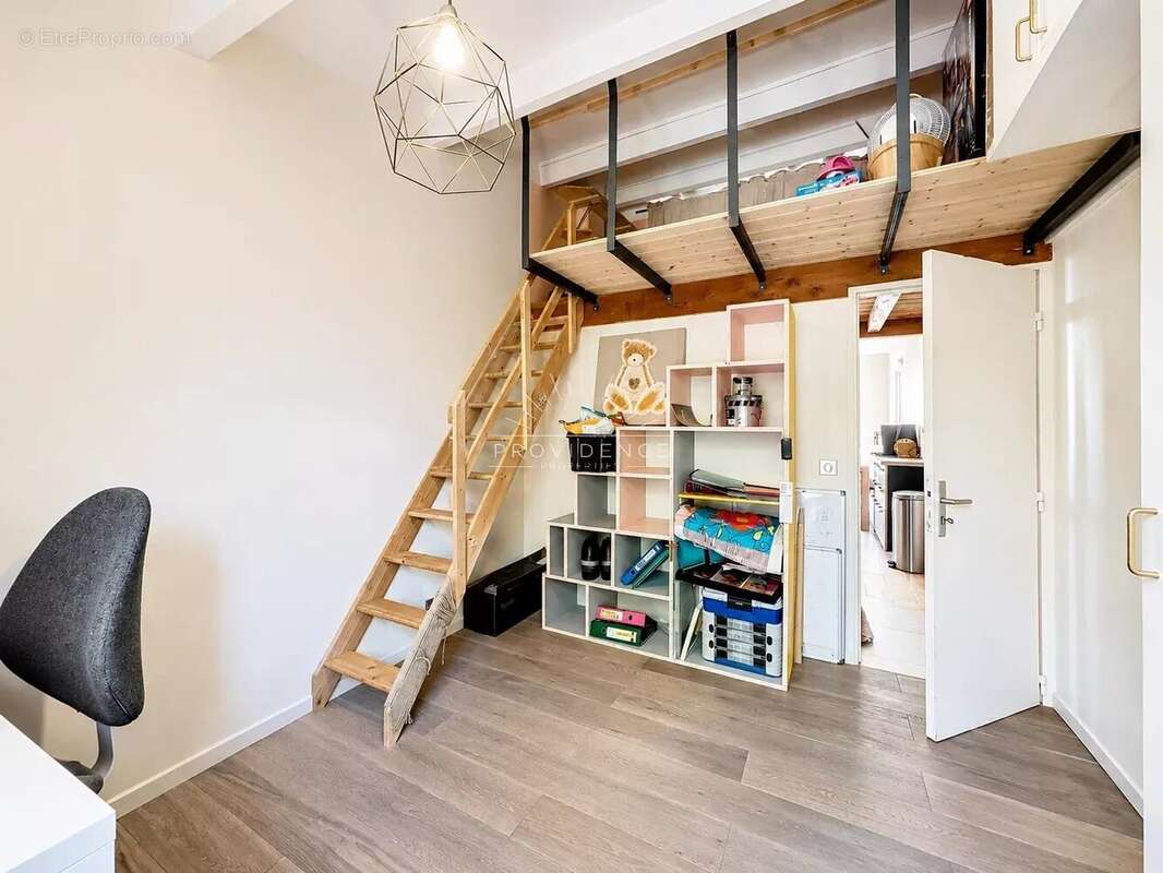 Appartement à THEOULE-SUR-MER