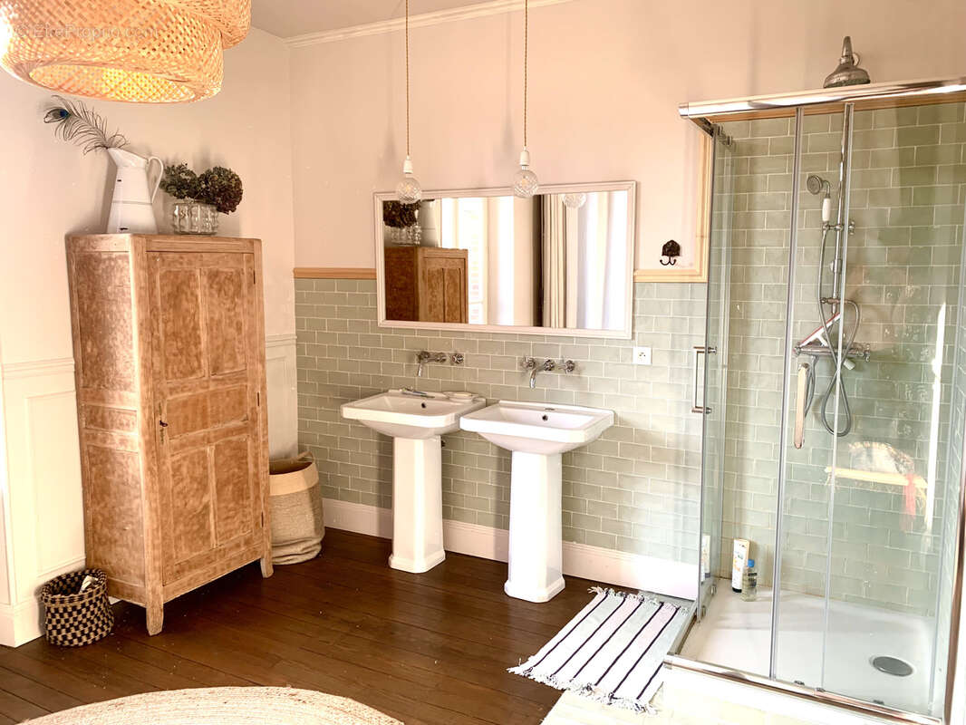 Maison à PAYRIN-AUGMONTEL