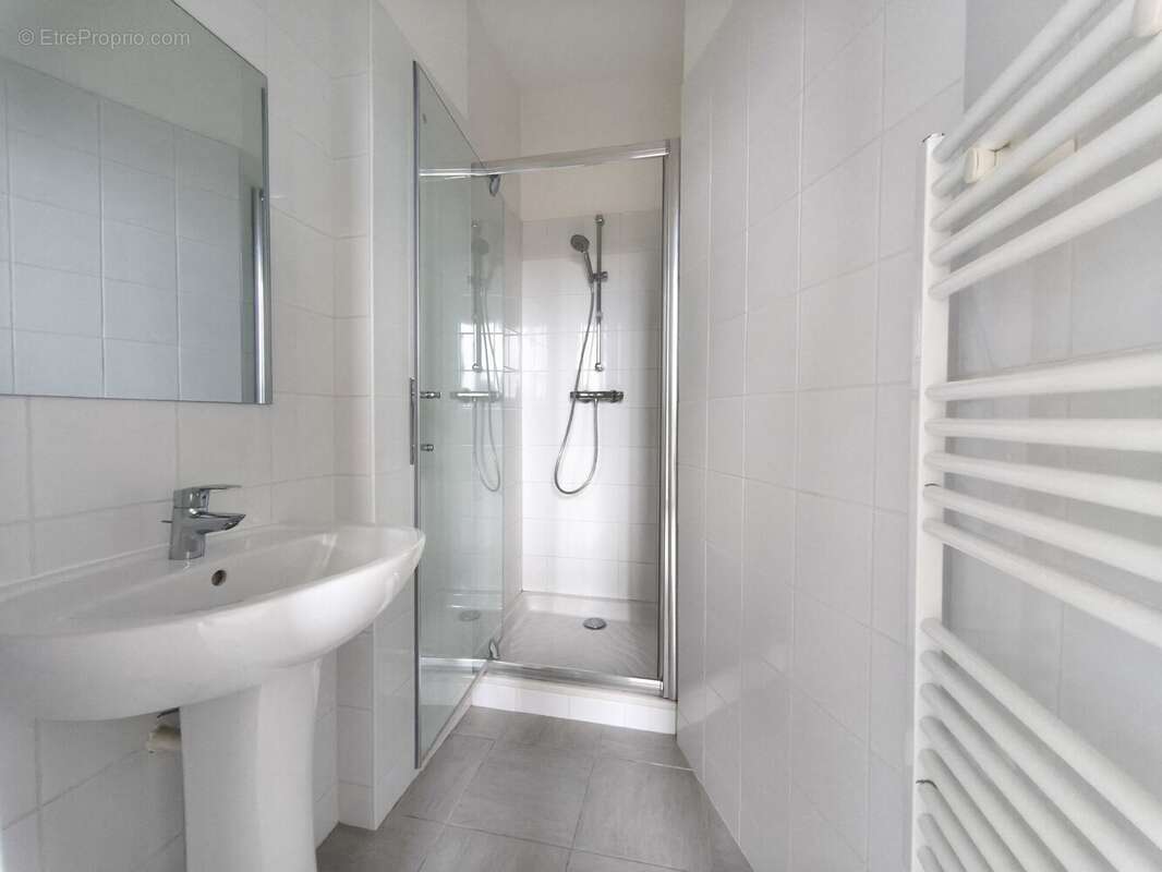 Appartement à BOUXIERES-AUX-CHENES