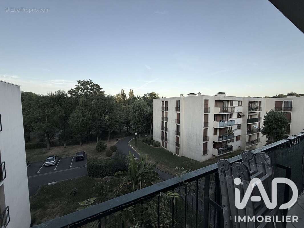 Appartement 79 m² à Brunoy  - photo 6