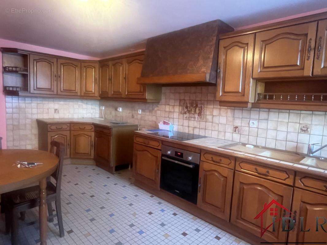 Maison à VAL-DE-MEUSE