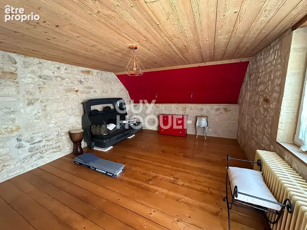 Maison 190 m² à Les Ageux  - photo 9