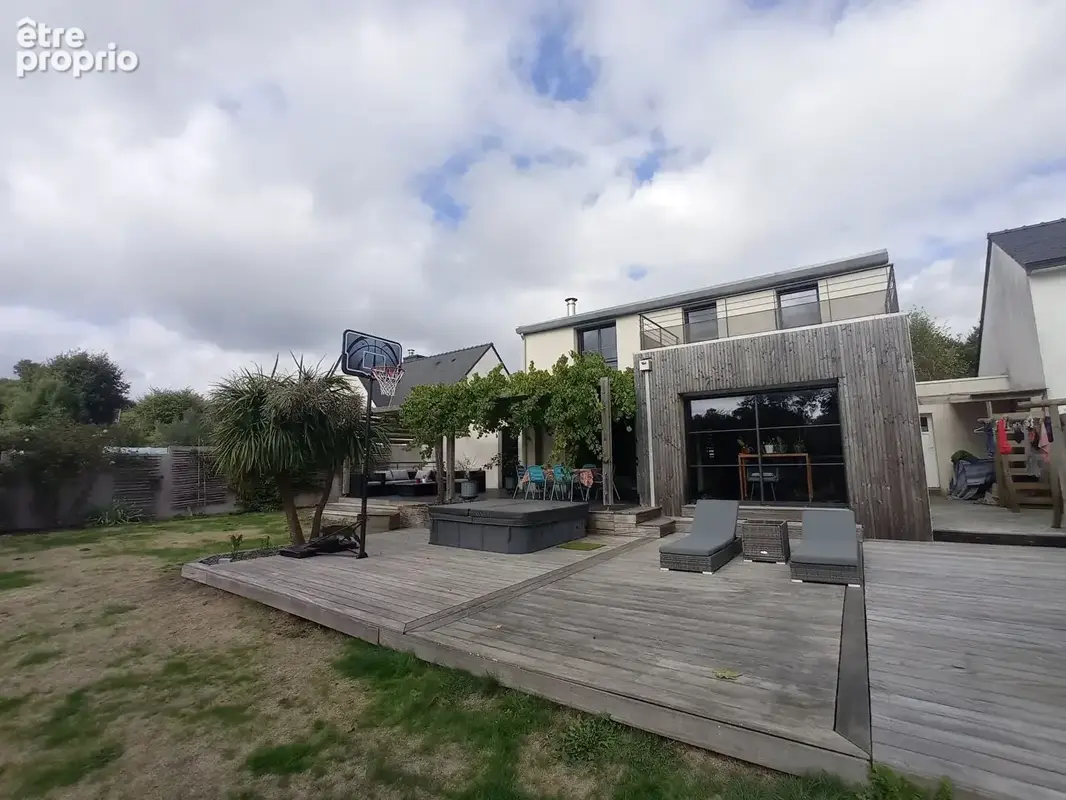 PROCHE AURAY - Maison contemporaine de 4 chambres avec garage. - photo 2