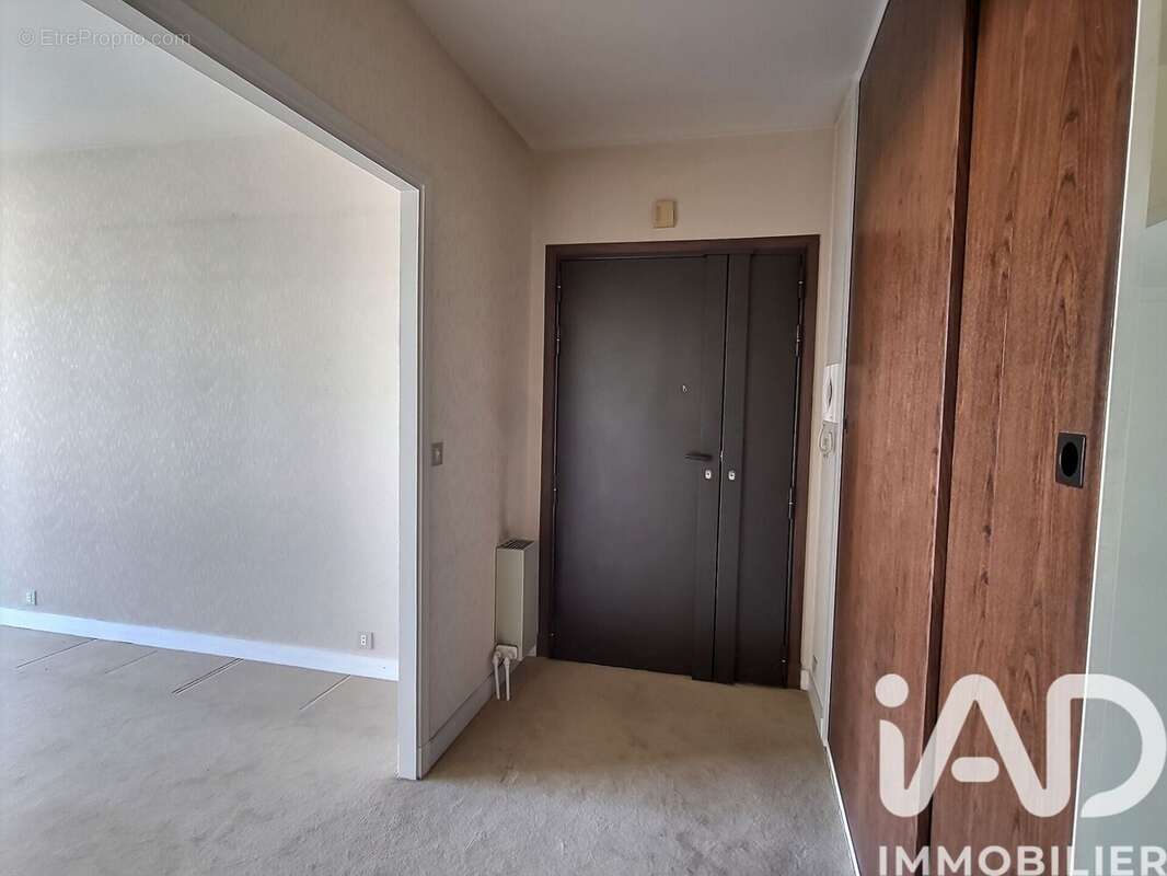 Photo 2 - Appartement à NOGENT-SUR-MARNE