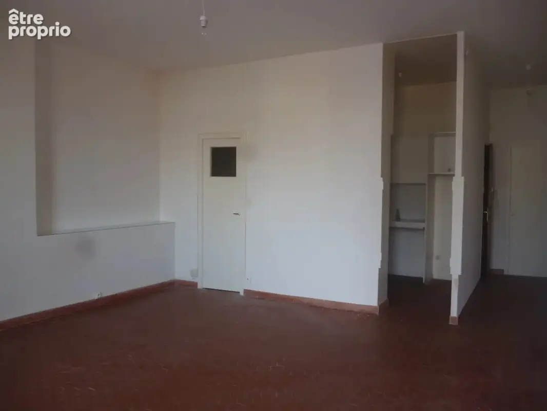 Sanary-sur-Mer – Studio de 34,59 m² avec balcon – Idéal investissement locatif - photo 3